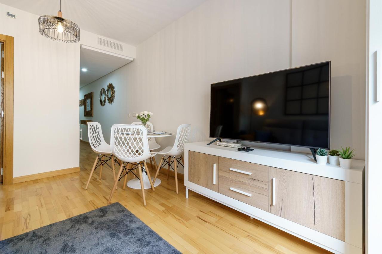 Malagasuite Cozy Center Apartment & Parking Экстерьер фото